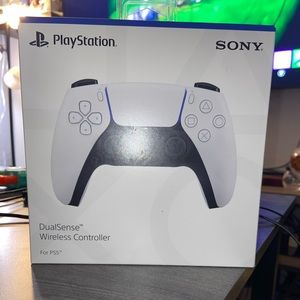 PlayStation 5 DualSense Wireless Controller